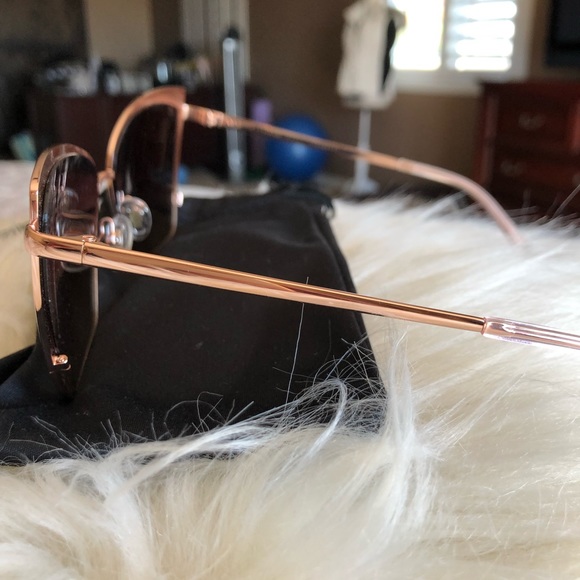 ❌❌❌❌❌❌ SOLD Sunglasses Diff. - Picture 4 of 6